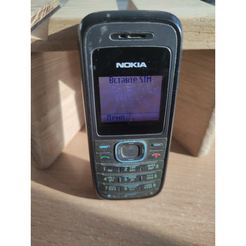 БВ телефон Nokia 1208 в робочому гарному стані БВ телефон Nokia 1208 в робочому гарному стані
