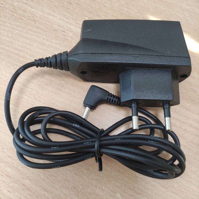 Зарядний пристрій моторола Т2288 Зарядний пристрій моторола Т2288