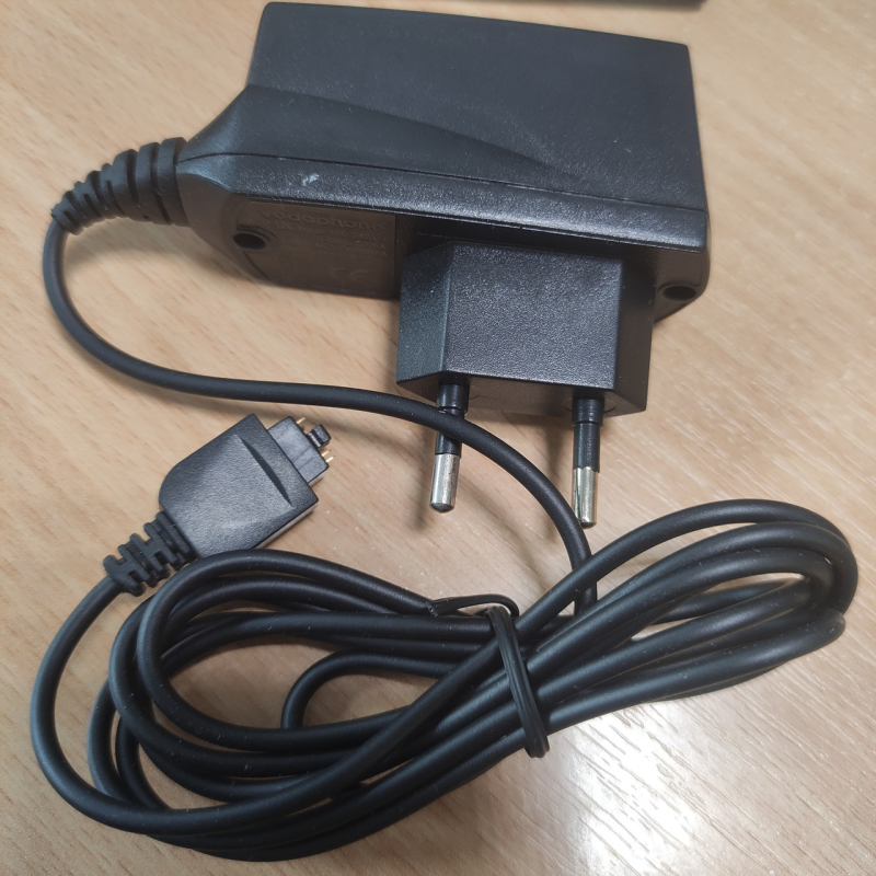 Зарядний пристрій Sony J70 Зарядний пристрій Sony J70